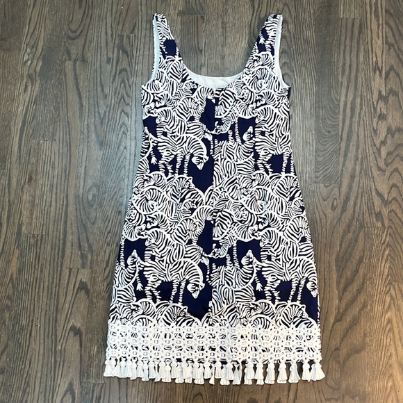 Lily Pulitzer siz 4 dress. - Picture 2 of 3